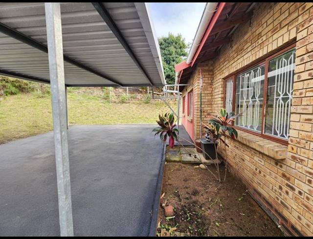 3 BEDROOM HOUSE FOR SALE IN SHALLCROSS